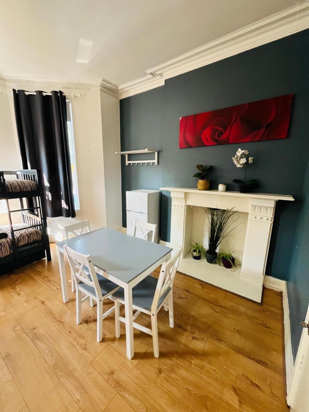 Wonderful Fully-Equipped Studio Near Central London 8 Экстерьер фото