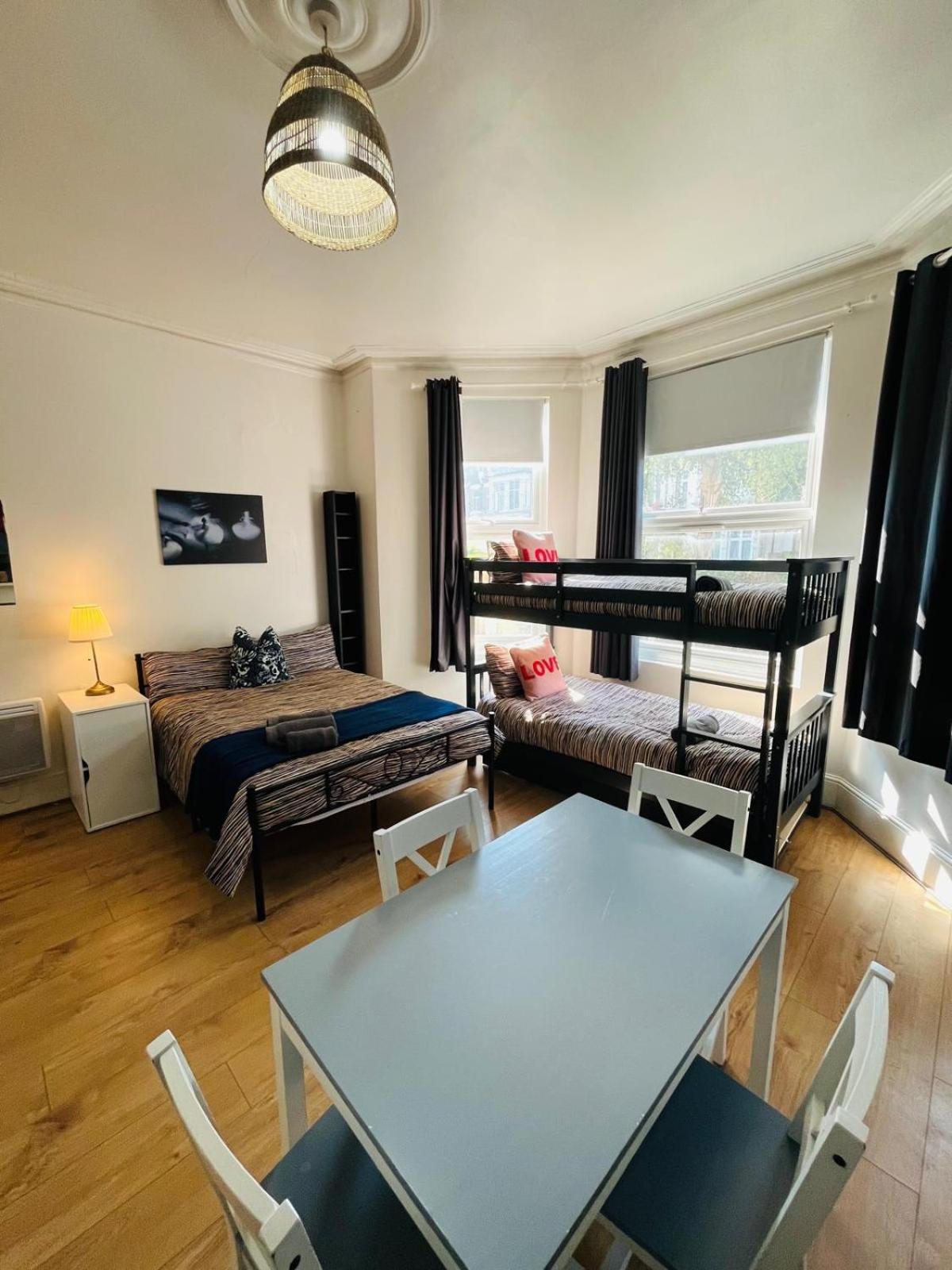 Wonderful Fully-Equipped Studio Near Central London 8 Экстерьер фото